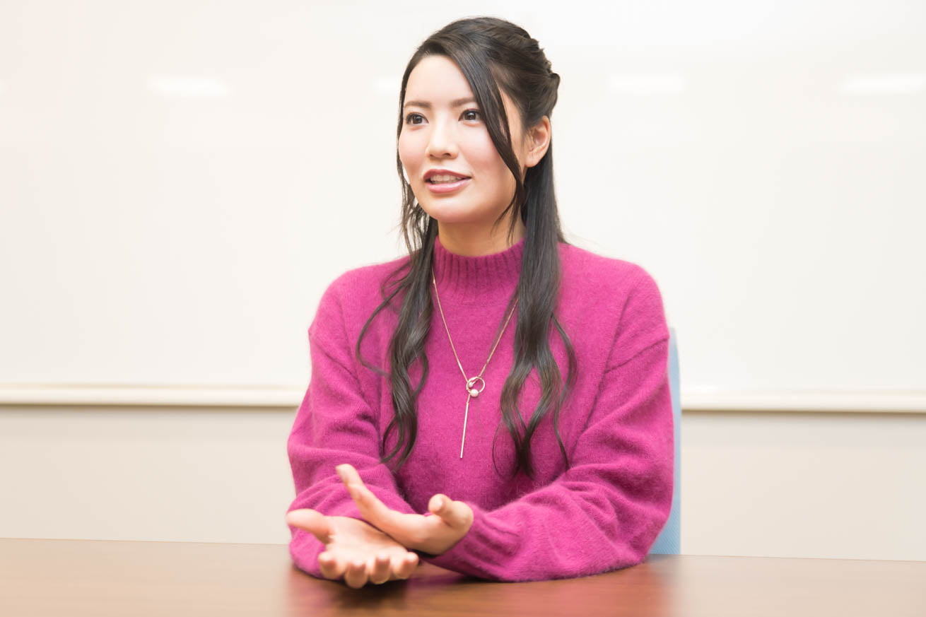 倉持明日香|アイドルを辞めたのは、楽しいだけでは足りなかったから。「今」という瞬間をチャレンジすることに賭けてみたい!